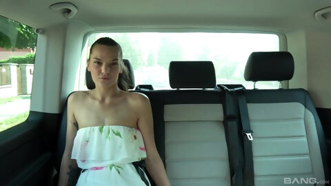 Lesbo Wendy Moon Licking Martina' Juicy Pussy In The Car