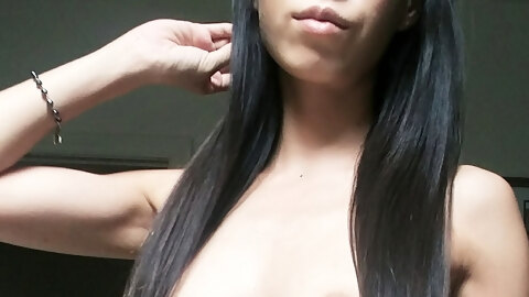 I'm Still In Awe At How Many Men Love Tiny Tits ?? Good Morning To You All ????