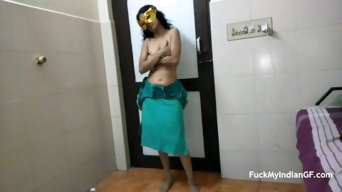 Skinny Indian Gf Dancing In Shalwar Suit Stripped Full And Doing Nude Dance