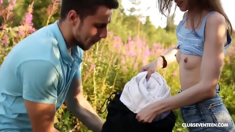 Skinny 18yo Had Sex In The Woods With 18 Years Old