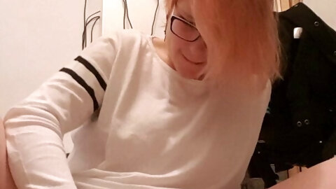 Teen Girl Squirting For The First Time